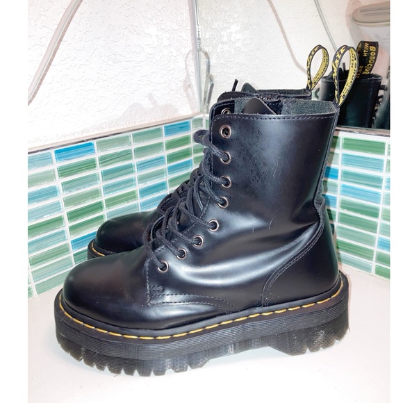 NWOT Dr. MARTENS Jadon Platform Combat Boots Black Polished smooth SZ: 7 (W) - Picture 3 of 15